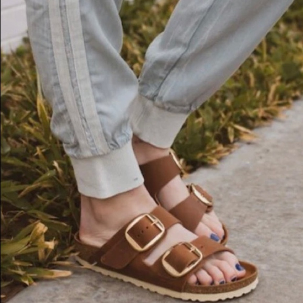 Birkenstock Arizona Big Buckle Sandals - Picture 5 of 16
